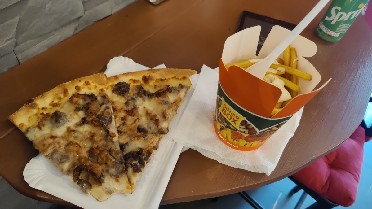 Pizza Luigi & Mister Kebab-5